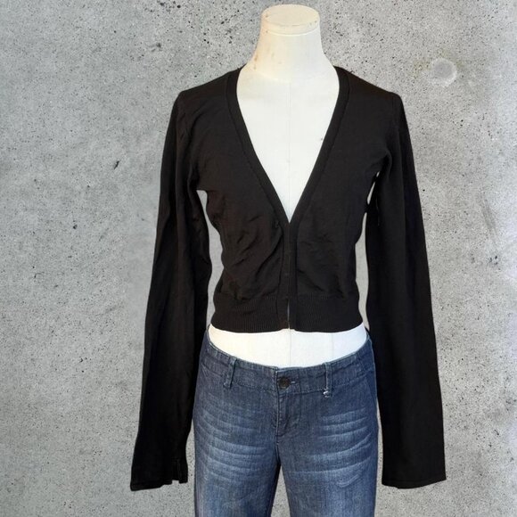 Vintage black cropped cardigan - Picture 2 of 7